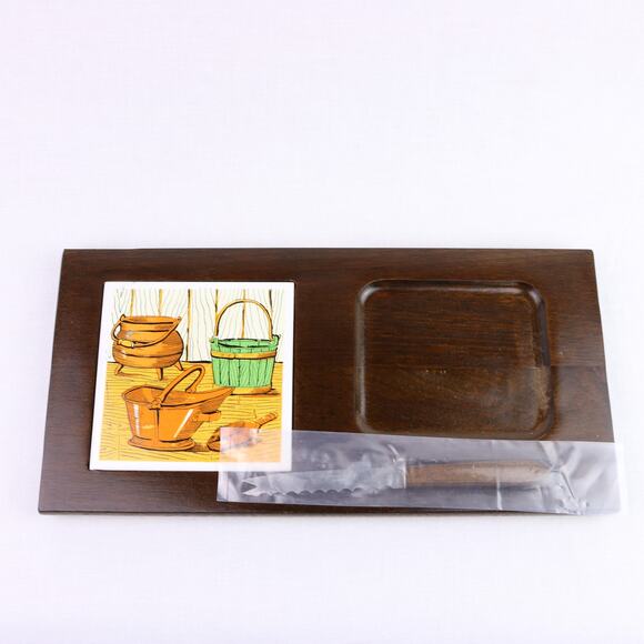 Vintage Cheeseboard with Knife, Box Included - Picture 9 of 14